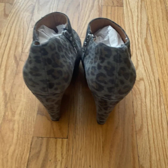 DRIES Van Noten sz 40 wedge heel green black suede booties side zip, gorgeous! - Picture 4 of 11